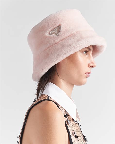 prada hat pink